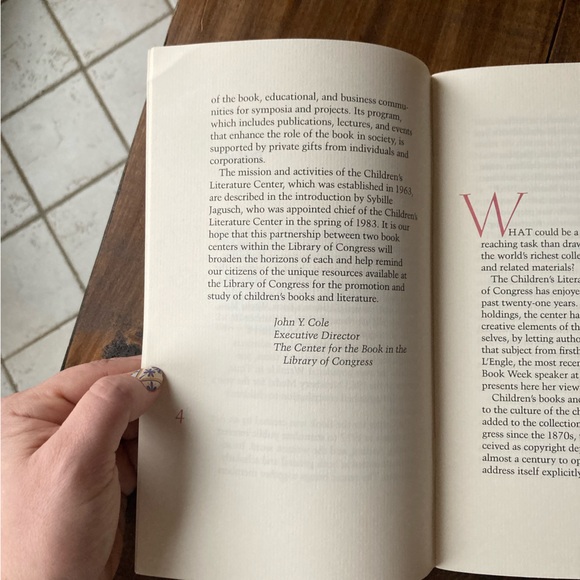 Madeleine L'Engle: ABC & XYZ - Dare to Be Creative! Library of Congress - 1984 - Picture 9 of 16